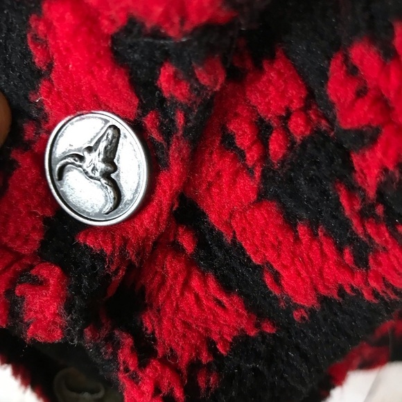 Women’s Barn Fly Ranch Collection Red & BlackPattern Button Up Jacket - Picture 9 of 15